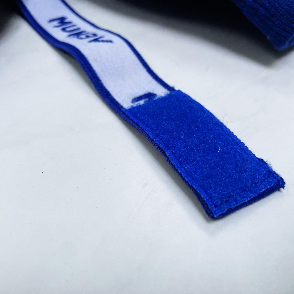 Venum Elbow Pads for Muay Thai/ MMA Size Medium (Blue/White) - Picture 3 of 5